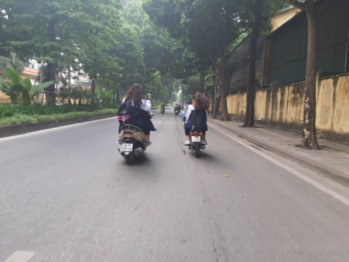 Cha mẹ cho con sử dụng xe máy khi chưa đủ tuổi gây