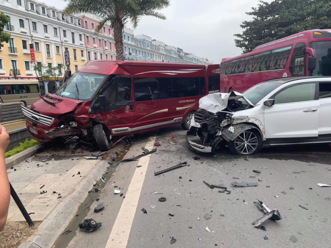 1111-15752045827961412819727