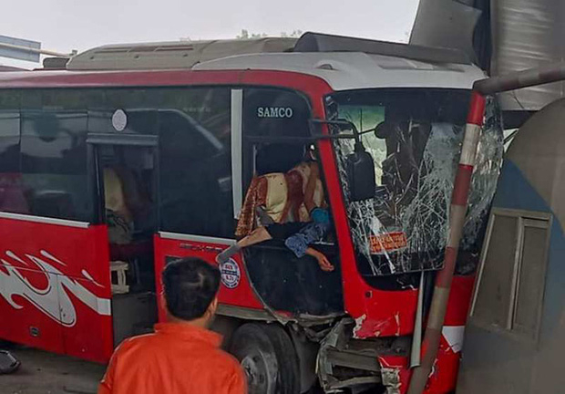 photo-1-15767276353421302860464