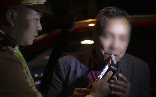 photo-1-15777759793472029199119