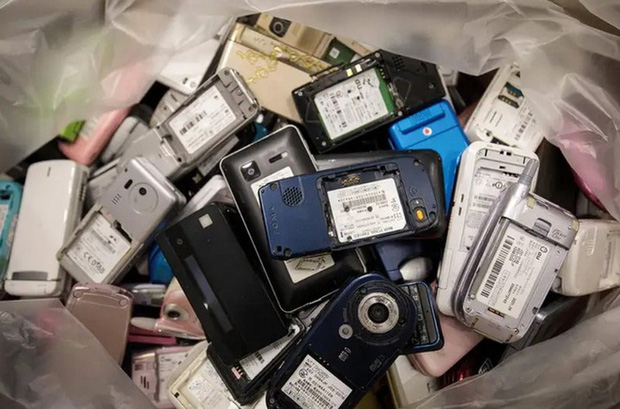 photo-1-15793179628881005127749