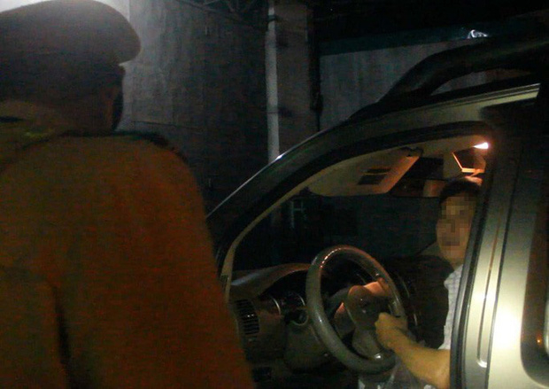 photo-1-1579438233546461810618