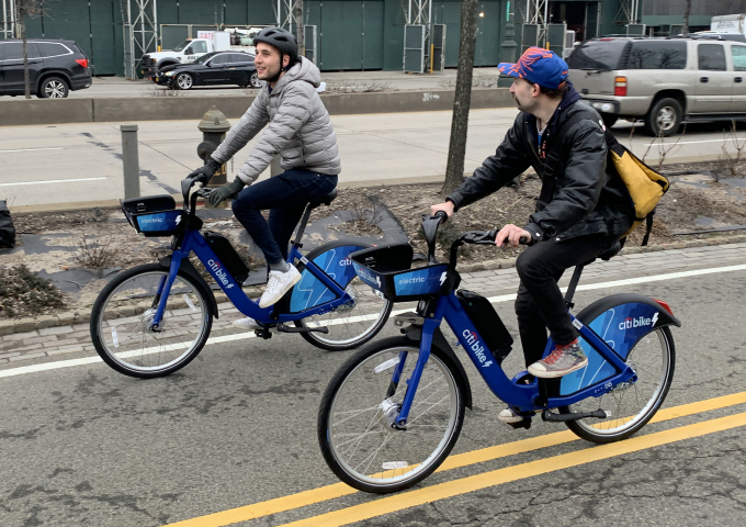 dave-colon-on-a-citi-bike-e-bike