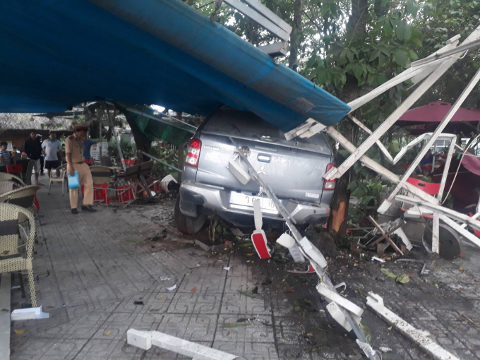 27398985_1750534731683759_1034958360_o