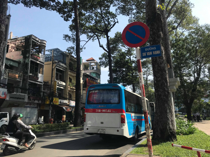 45219159_2209977375946486_8425958053513265152_n