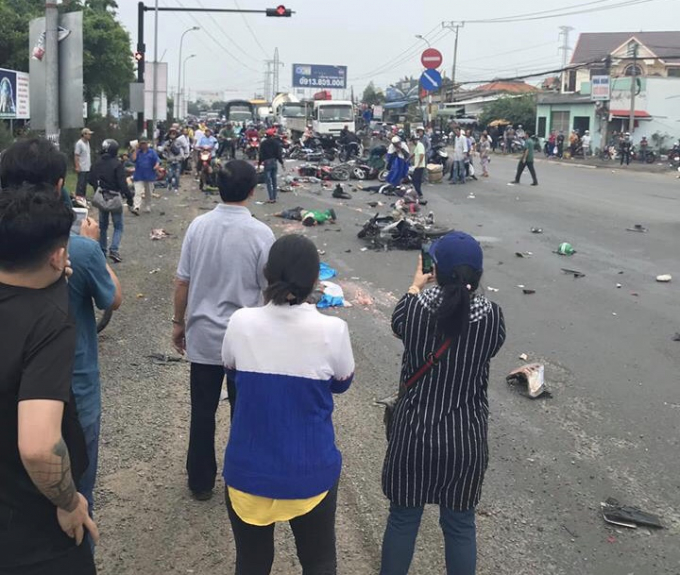 74B0E678-45DD-4C48-AC95-5B89E4B57084.