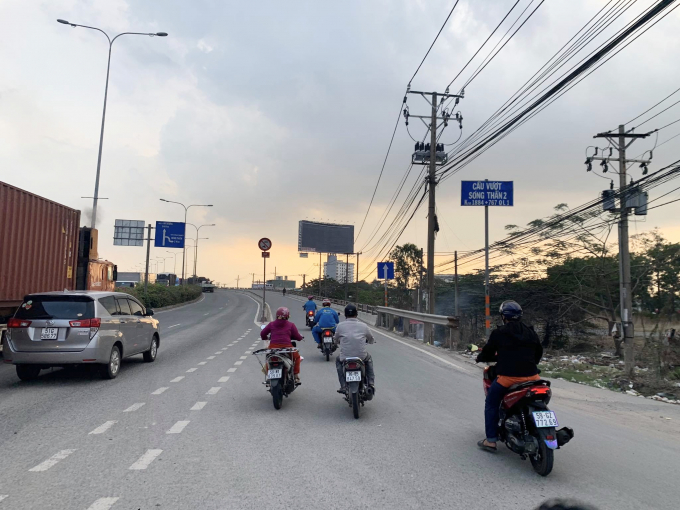 2DE262E9-7831-4F1B-B1CB-EC11B836F12B.