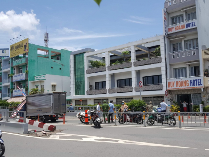 57ED0A8F-7E4C-455B-8C3E-DA8F86681882.