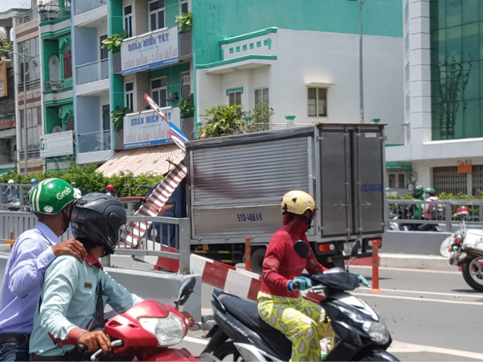 A9161E3A-90D2-4122-AF96-EC9885F6A3E1.