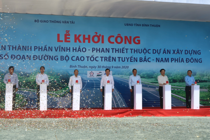 C27F1306-CCED-4F26-AB08-FBE59EAF9CA7.