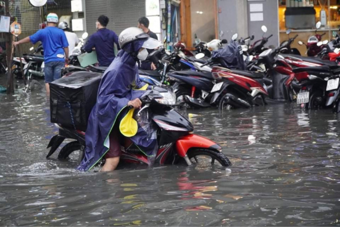 BEB29B95-E0D6-4218-A88B-9EC405D53797.