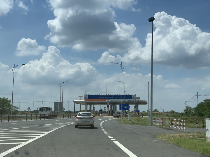 732CDED7-5C82-4F6F-8222-F92601A41F5D.