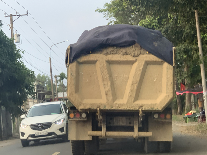 40194F16-2114-4204-B3F5-AA094C54517E.