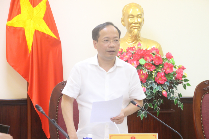 29D36EF7-91F4-4B5E-AFC5-1E9DEAD80790.