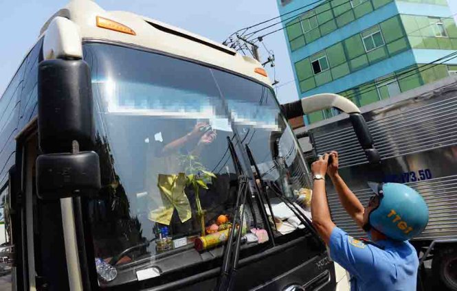 Xe khách chạy tuyến TP.HCM – Bình Định đăng ký vận chuyển khách theo hợp đồng nhưng tổ chức bán vé cho hành khách bị Đội 3 Thanh tra Sở giao thông vận tải TP.HCM xư phạt