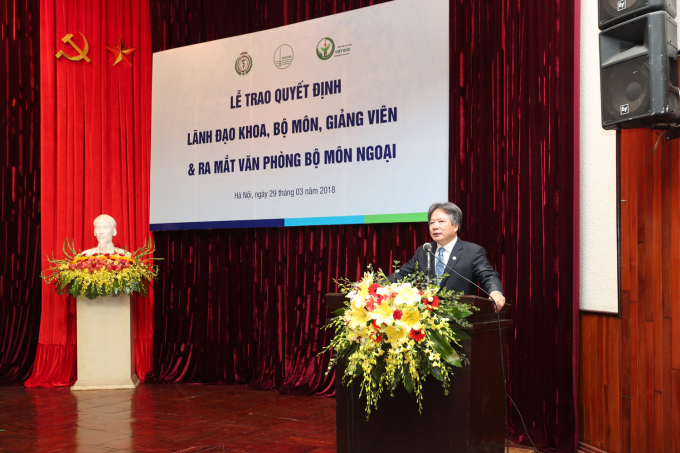 VNU-Bo nhiem pho chu nhiem khoa ngoai Y Duoc-20180