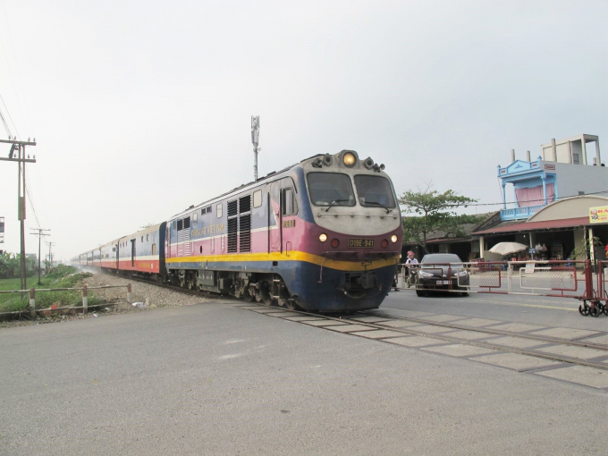 tau-thong-nhat-1578308599-width1632height1224