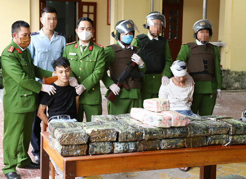 hai-nghi-can-ma-tuy-8741-1580990013