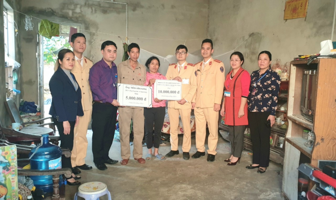 10094CC9-42EC-41D1-8694-CA62D0581796.