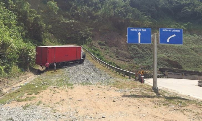 duong-cuu-nan-rat-loi-hai-nhung-gioi-tre-lai-it-bi