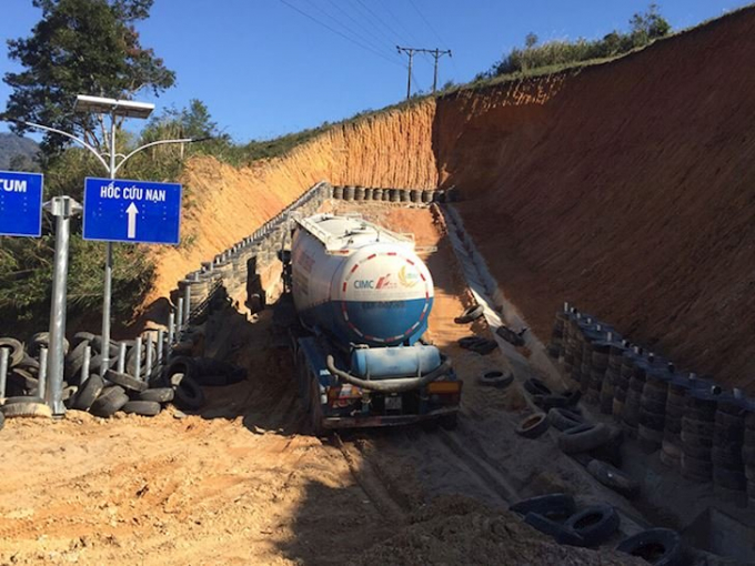 duong-cuu-nan-rat-loi-hai-nhung-gioi-tre-lai-it-bi