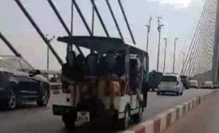 anh-xe-ien-1605691379-width444height269