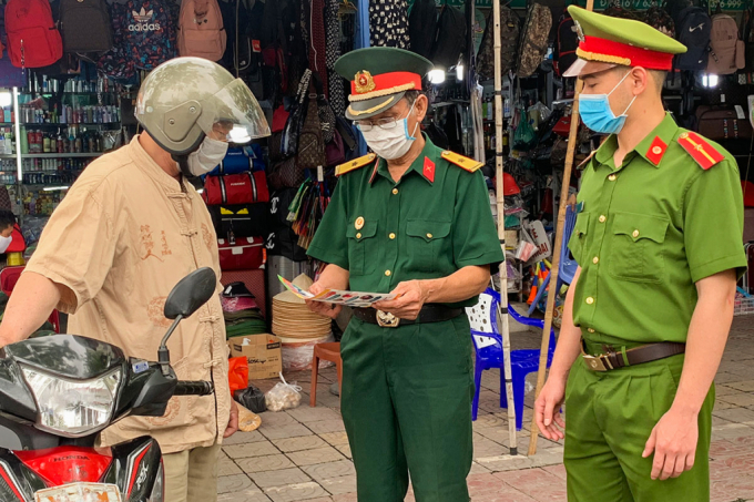 1909564_images1378929_ccb_tuyen_truyen_23042202