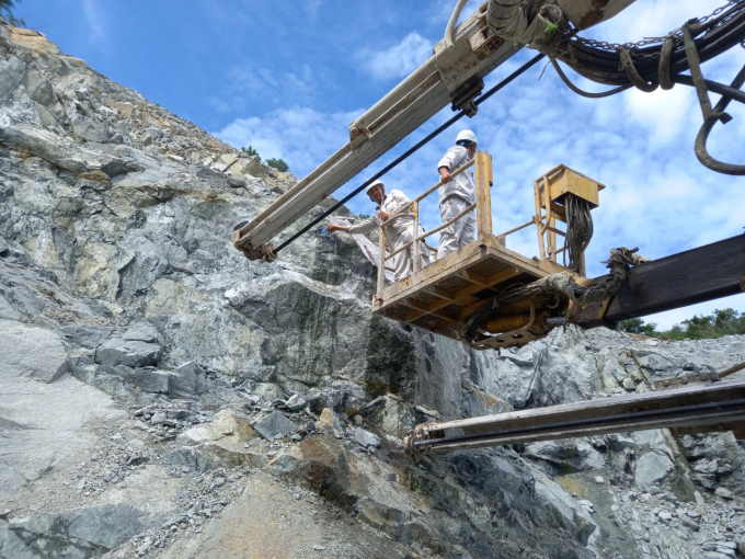 thi cong cao toc cam lam vinh hao