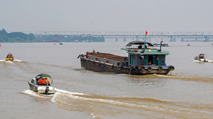 Luc lien lien nganh dam bao TTATGT tren tuyen song