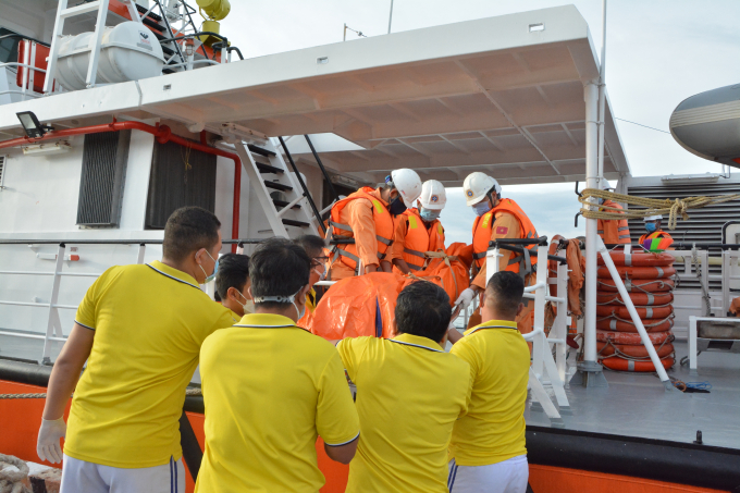 Thi thể của 03 thuyền viên được tìm thấy cũng đã đ