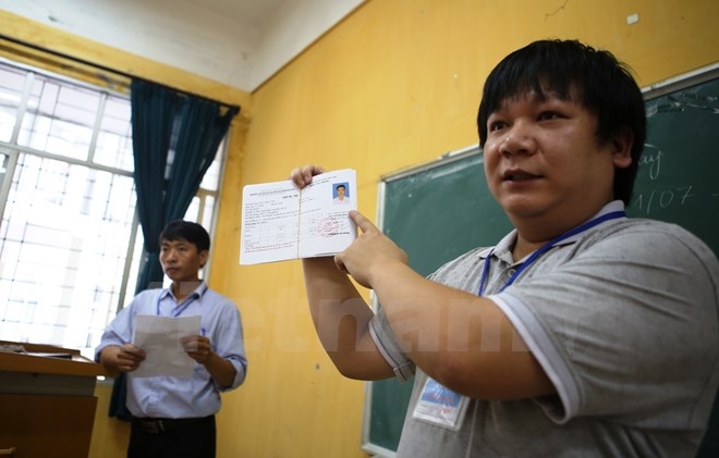 vnp_thi_sinh_du_thi_10