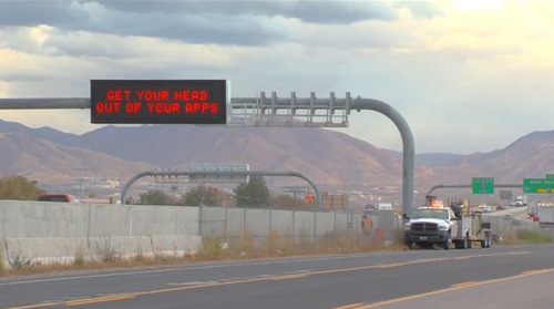 thong-diep-nhac-nho-tai-xe-doc-dao