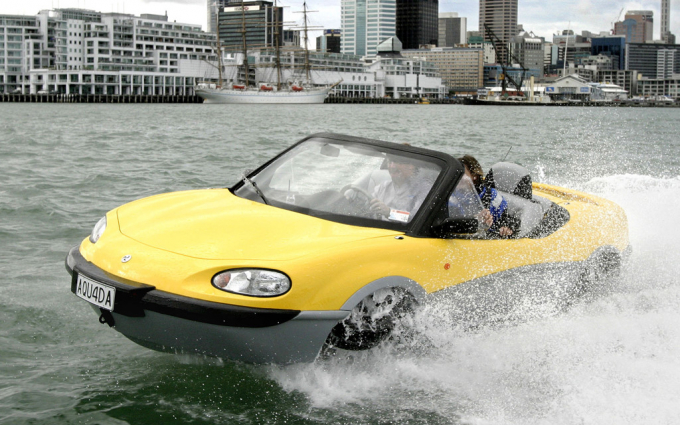2Những mẫu xe lưỡng cư độc đáo nhất thế giới