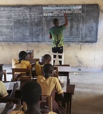 thay-giao-chau-Phi-2-4714-1519611034