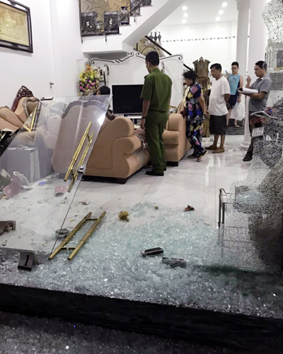 can-nha-bi-dap-pha-3923-1524656456