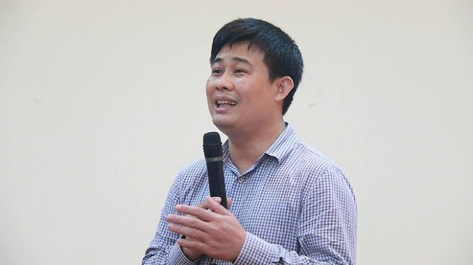 ong-sai-cong-hong-tra-loi-trong-cuoc-hop-bao-sang-