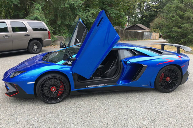 lambo.