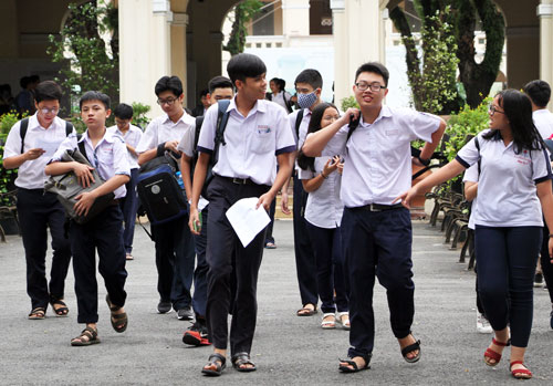 hoc-sinh-nghi-thu-bay-7339-1535084237