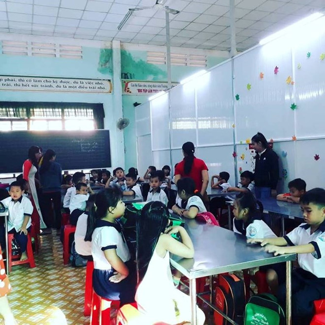 hocsinhngoihocghenhua1_rhon