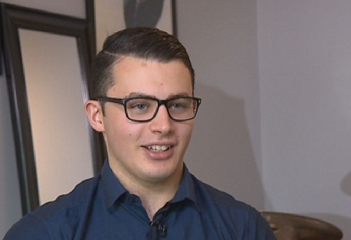 nam-sinh-tu-ky-1-3223-1535076757