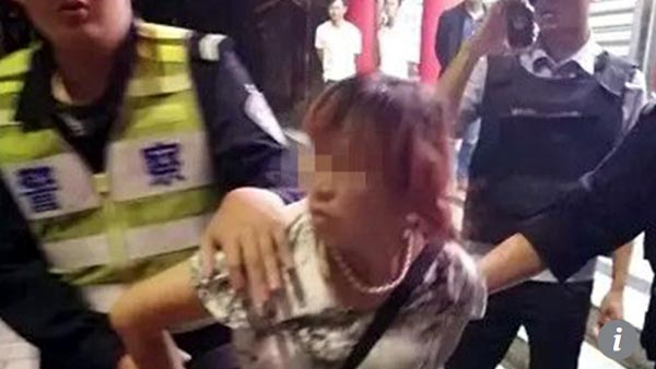 tq-pha-vu-bat-coc-tre-em-tao-ton-giua-ban-ngay-1