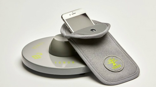 tui-dien-thoai-7781-1535766453