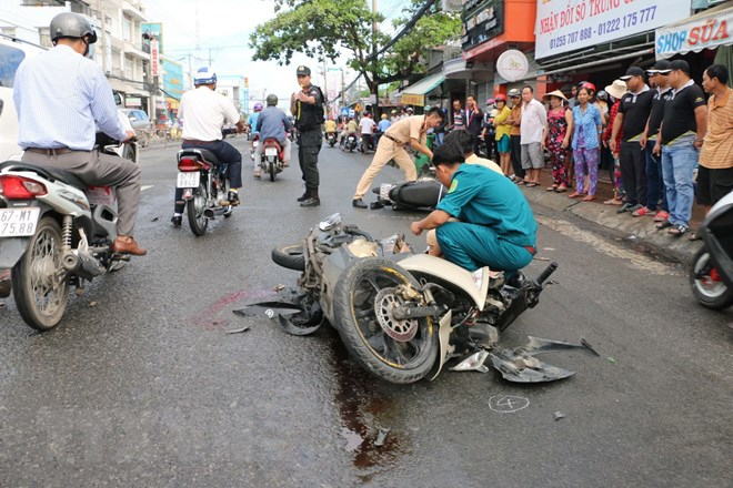 ttxvn_an_toan_giao_thong_an_giang_xe_tai_tong_lien