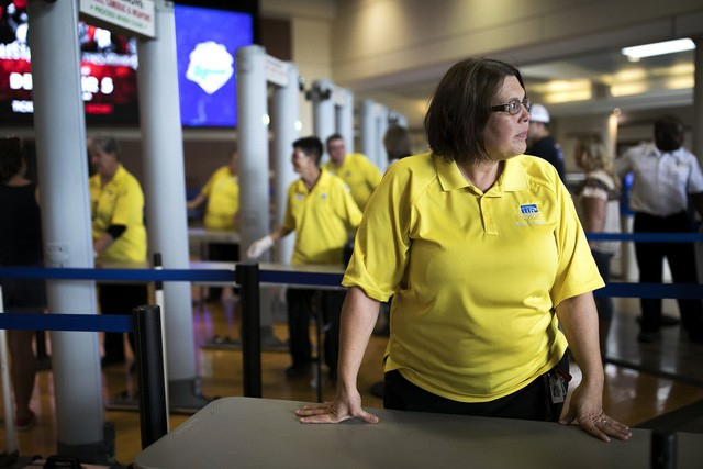 photo-1-1537156700589135890280