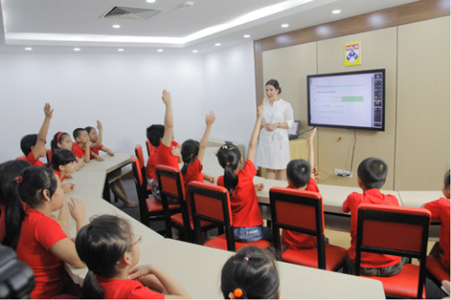 920370966-w500-3233-1538106792