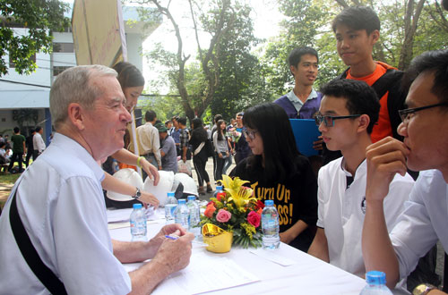 sinh-vien-bach-khoa-5669-1539401744