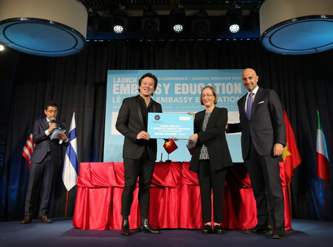 plotinhotrophilanembassy-educationhinhtin_vtzf