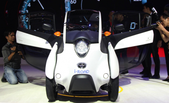 Toyota i-Road1