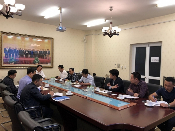 sa-thai-nhan-vien-an-ninh-dua-nguoi-khong-ve-vao-s