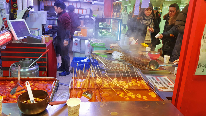 3-Mon-an-duong-pho-2-1544415474_680x0